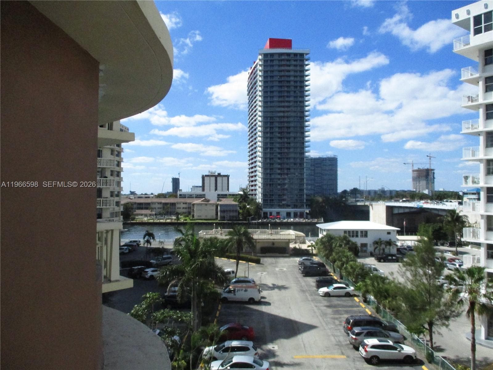 1825 S Ocean Dr 505 photo 21
