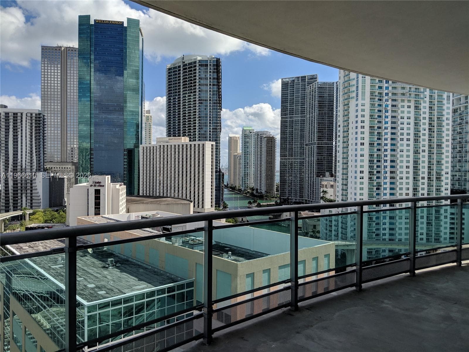 350 S Miami Ave 1901 photo 22