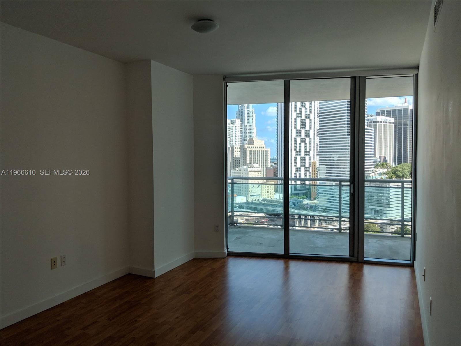 350 S Miami Ave 1901 photo 24