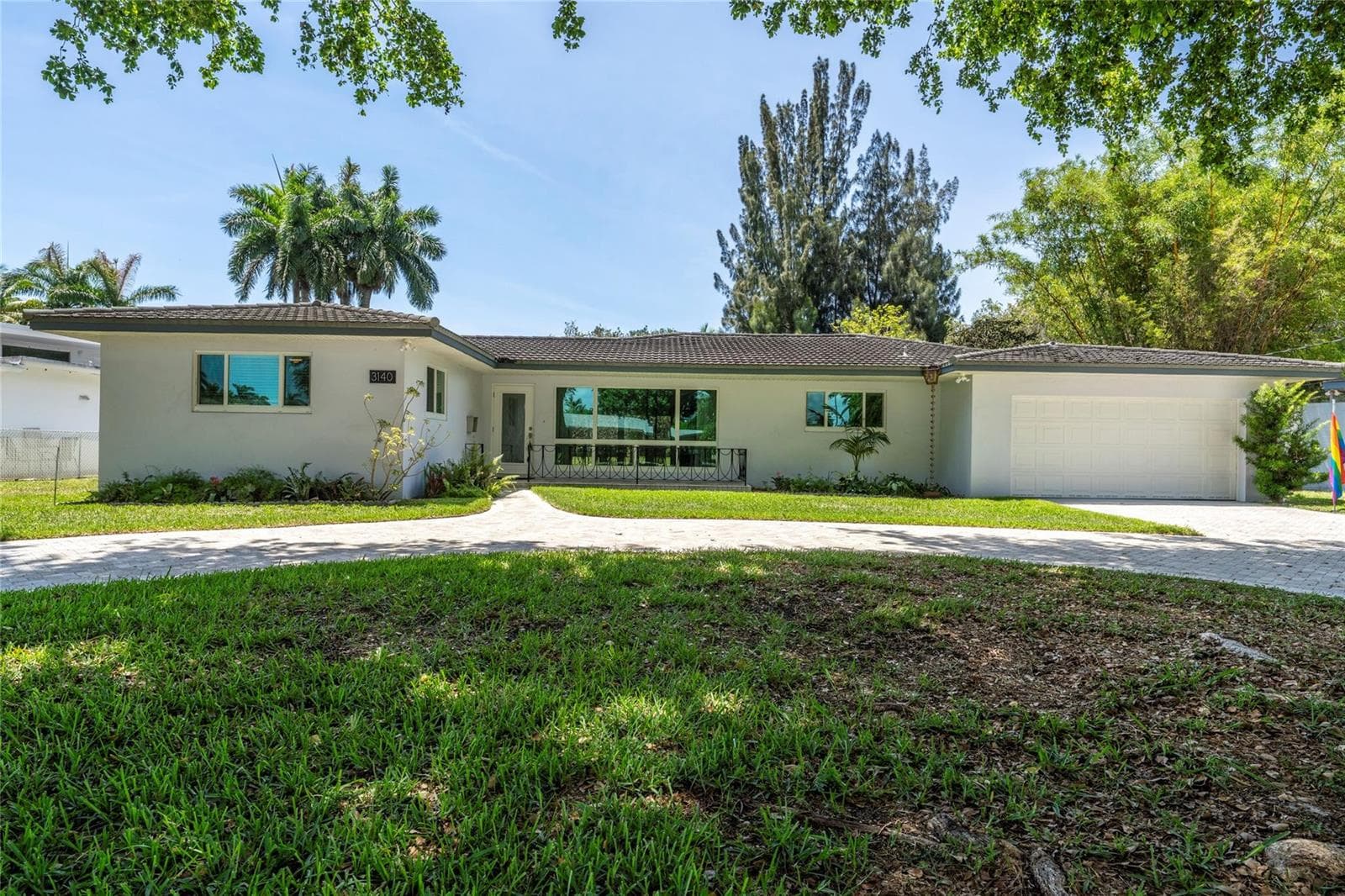 3140 Calle Largo Drive photo 1