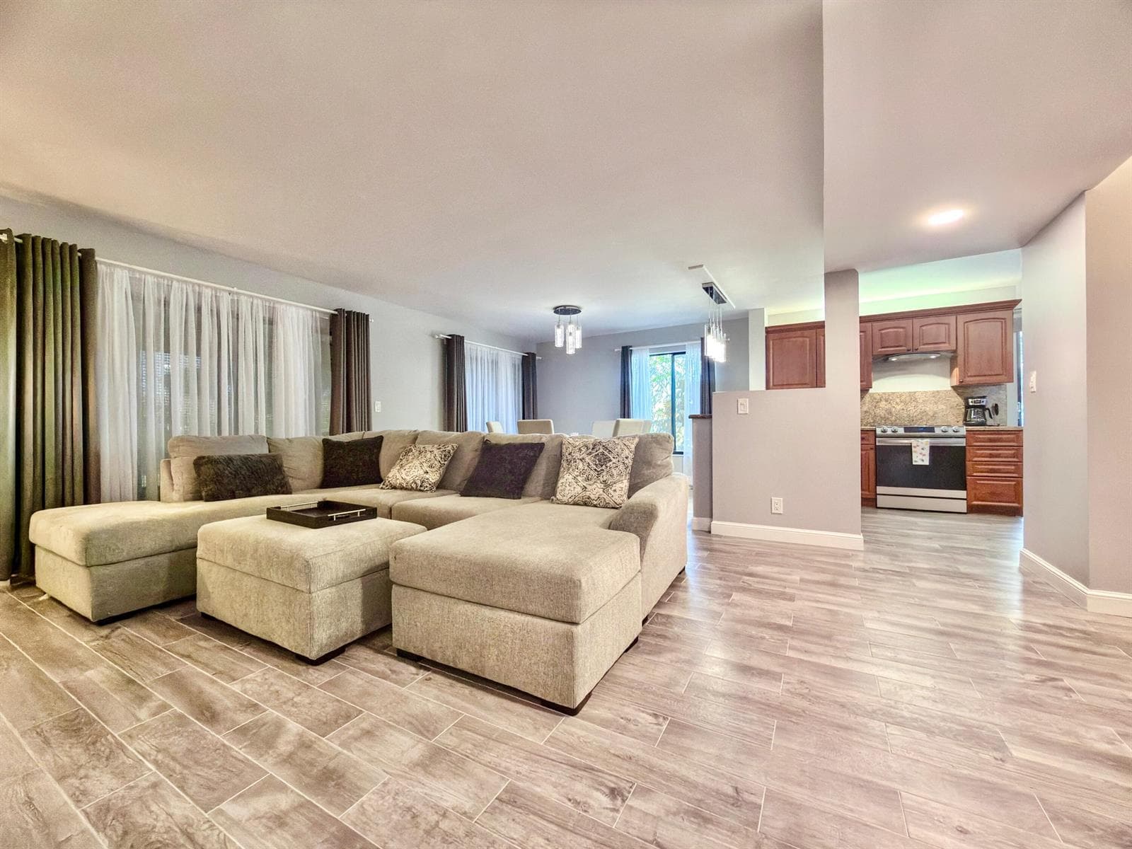 10615 Ocean Palm Way 102 photo 6