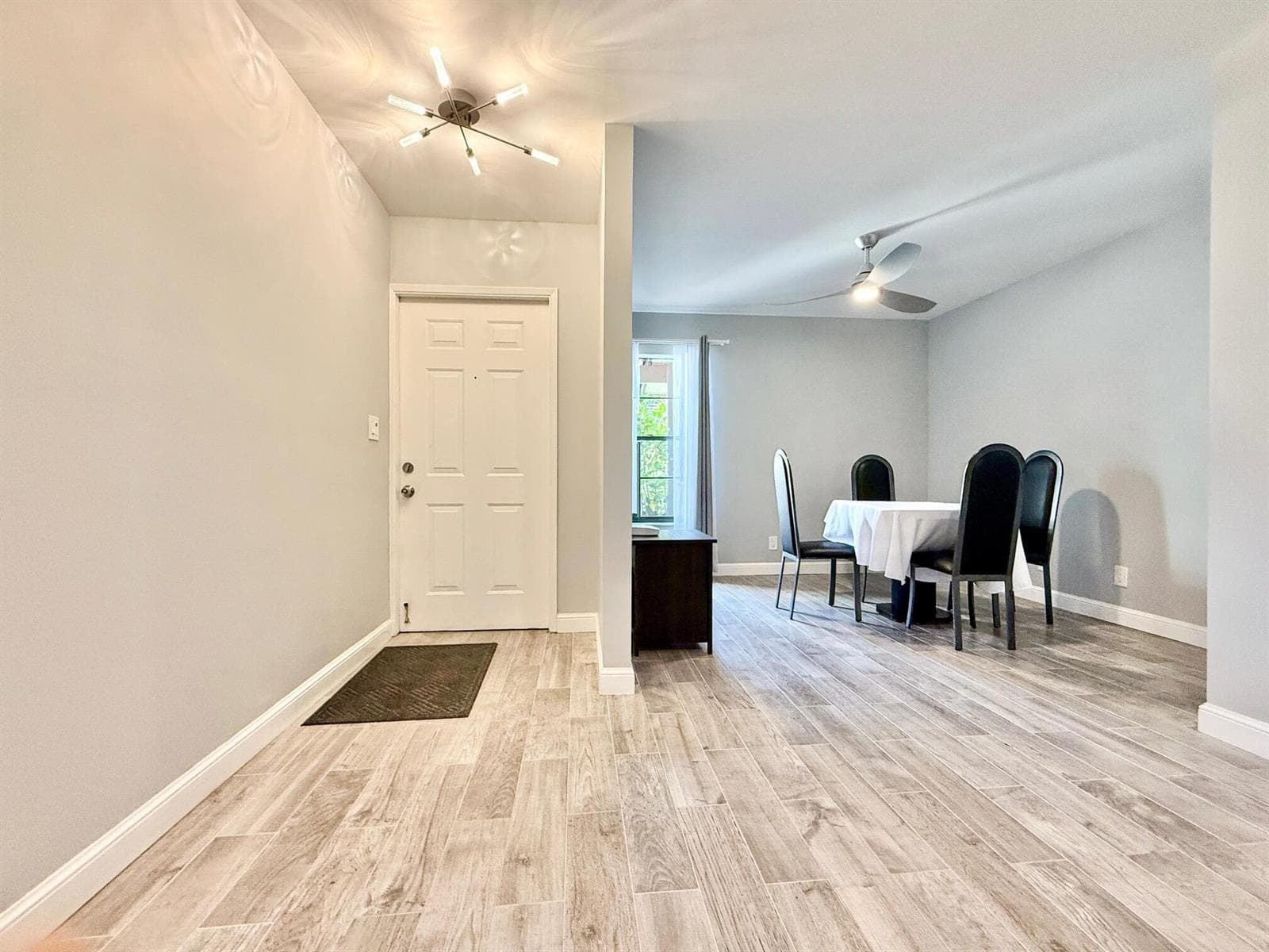10615 Ocean Palm Way 102 photo 17