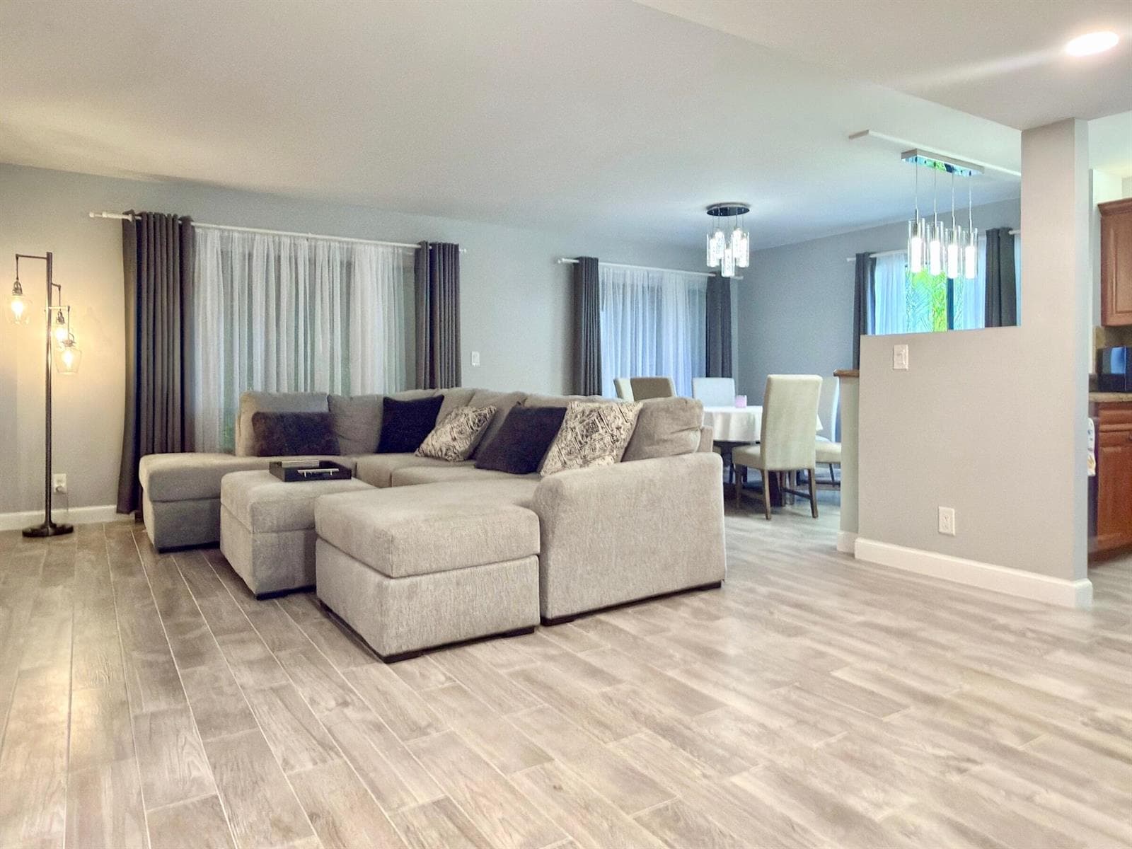 10615 Ocean Palm Way 102 photo 7