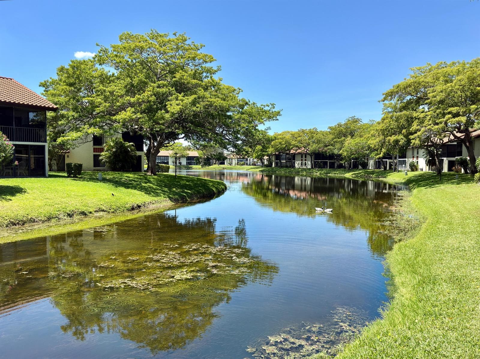 10615 Ocean Palm Way 102 photo 3