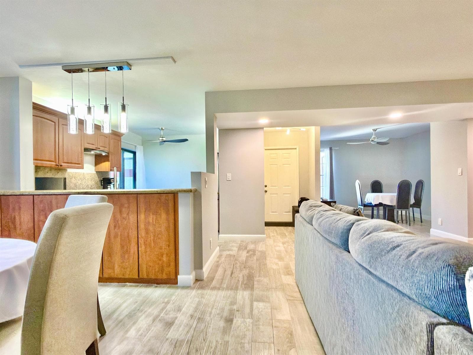 10615 Ocean Palm Way 102 photo 24
