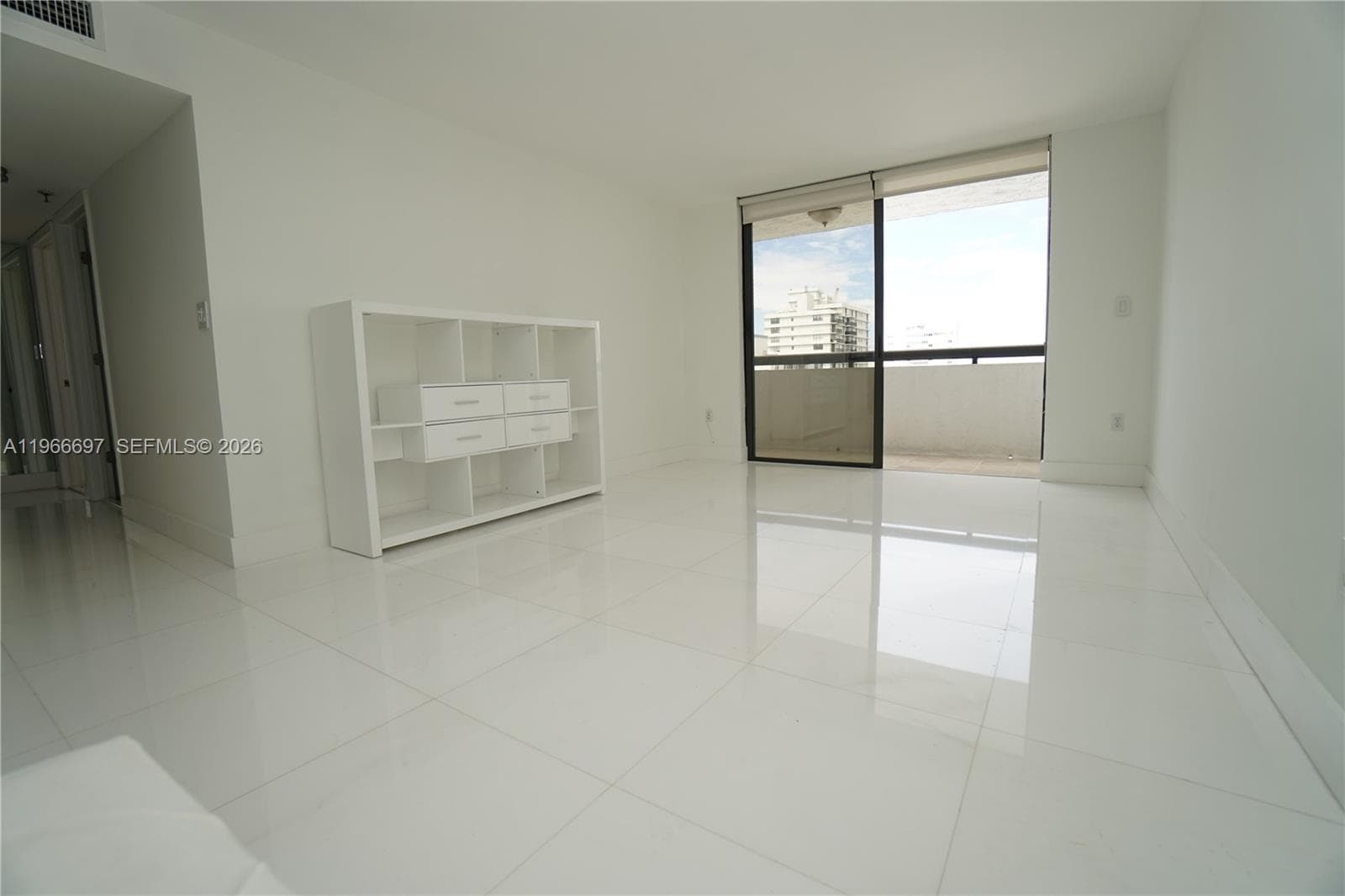 1775 Washington Ave 11C photo 4