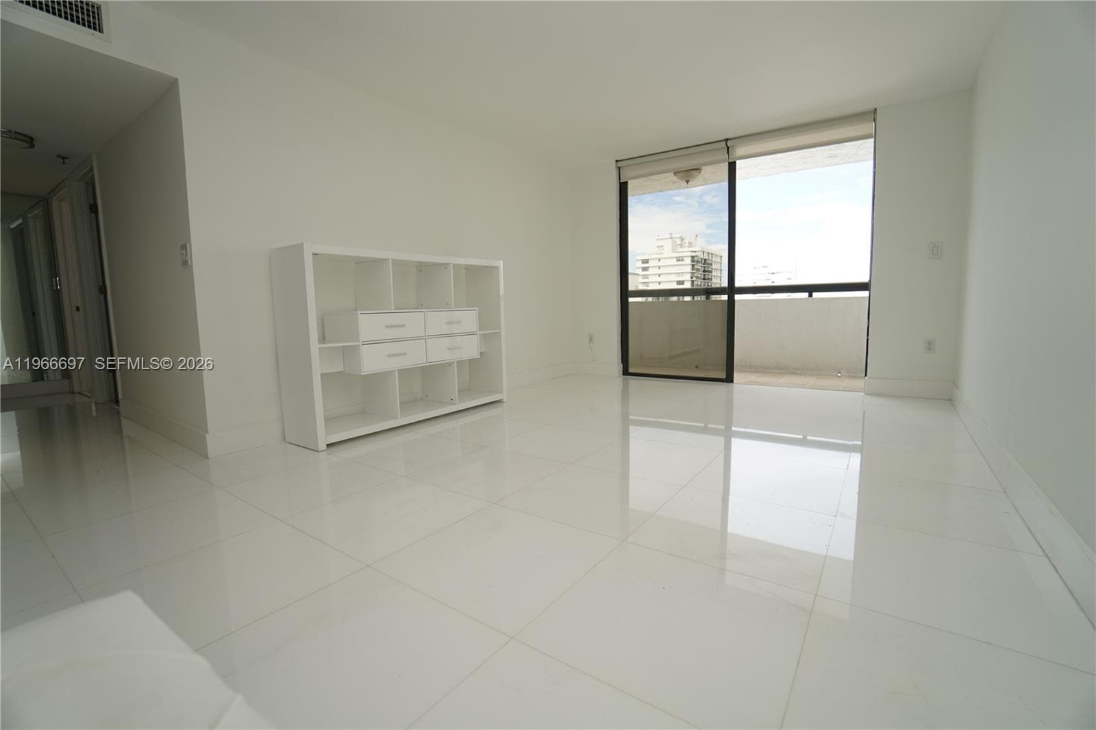 1775 Washington Ave 11C photo 8