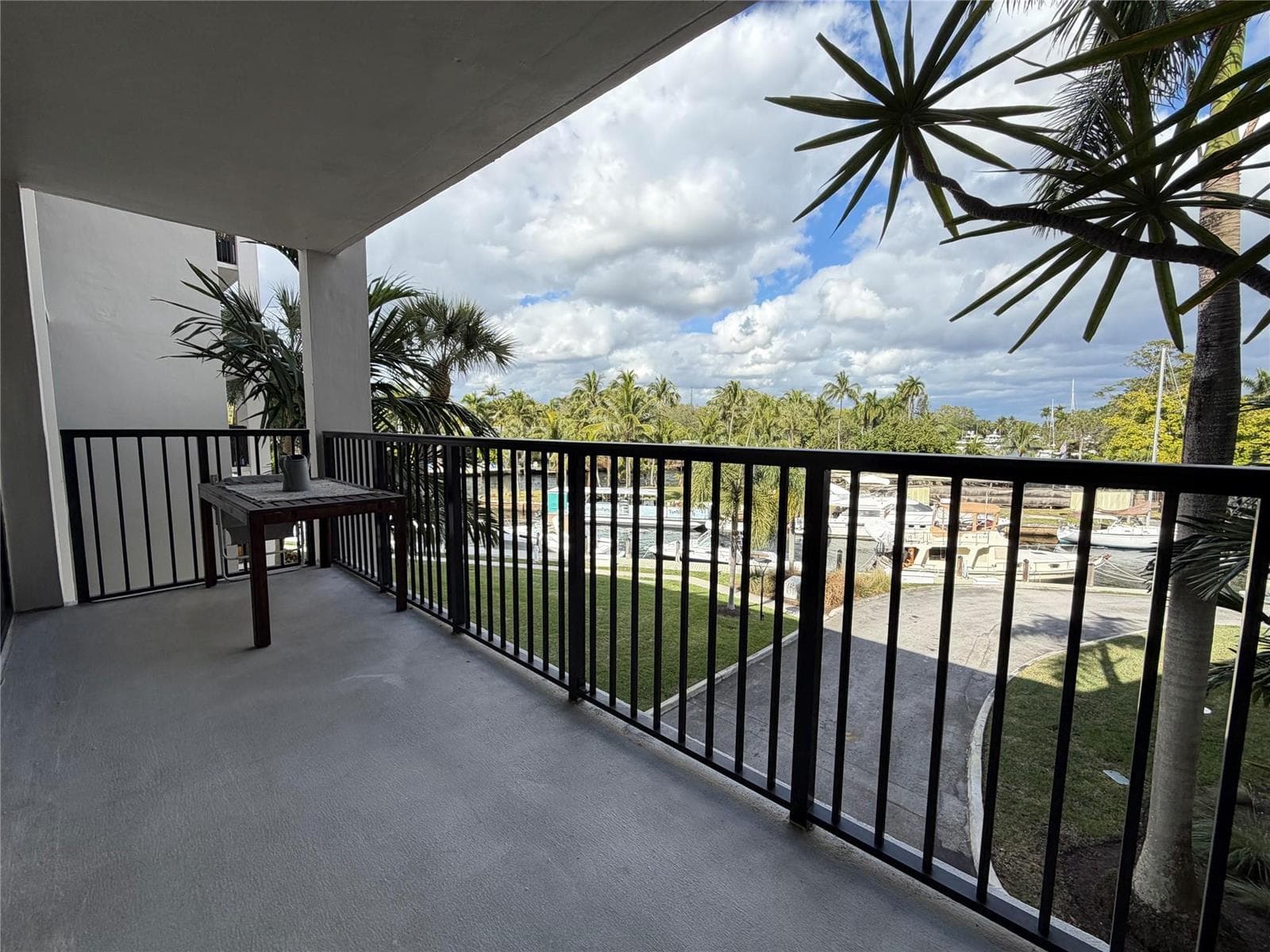 1301 River Reach Drive 306 photo 16