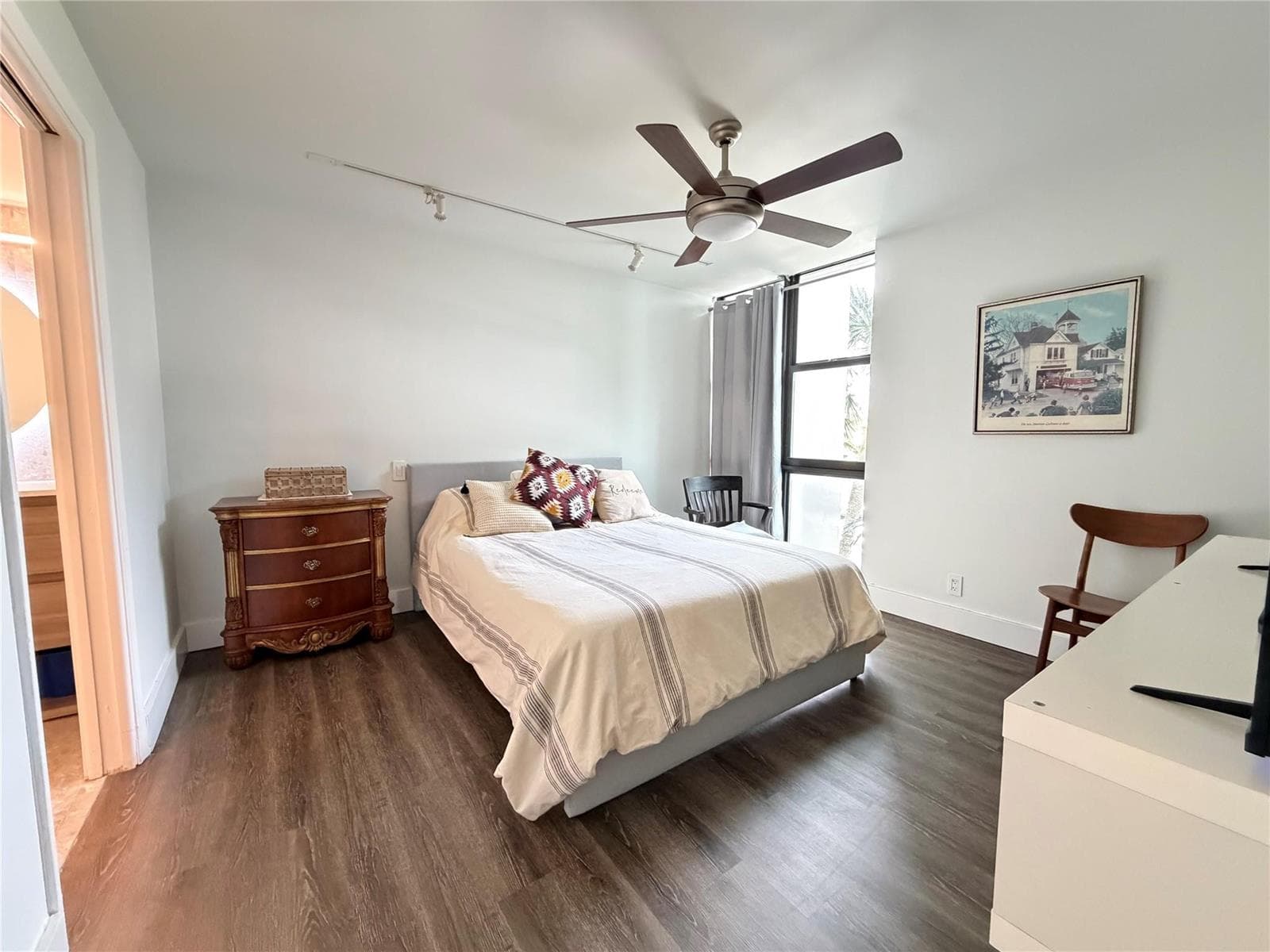 1301 River Reach Drive 306 photo 10