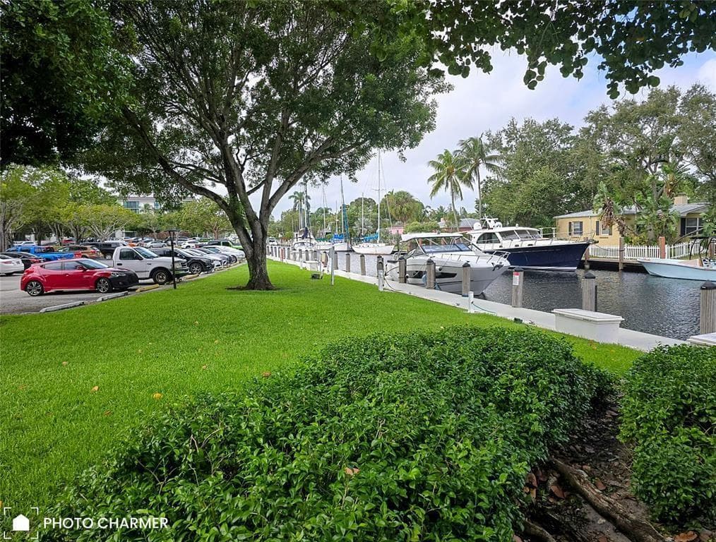 1301 River Reach Drive 306 photo 18