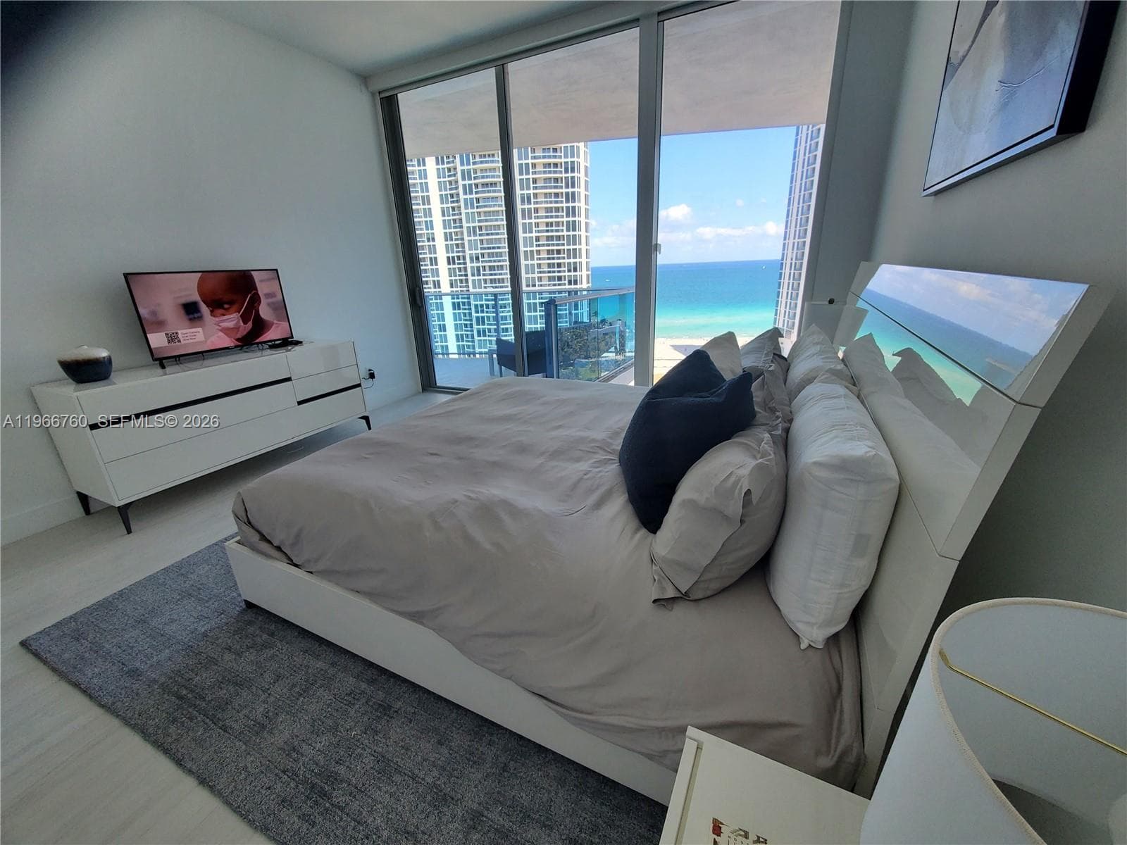 17550 Collins Ave 1403 photo 16