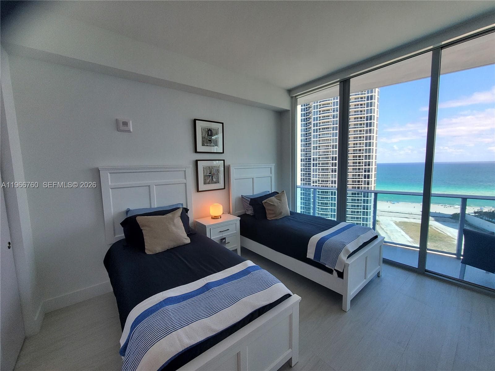 17550 Collins Ave 1403 photo 8