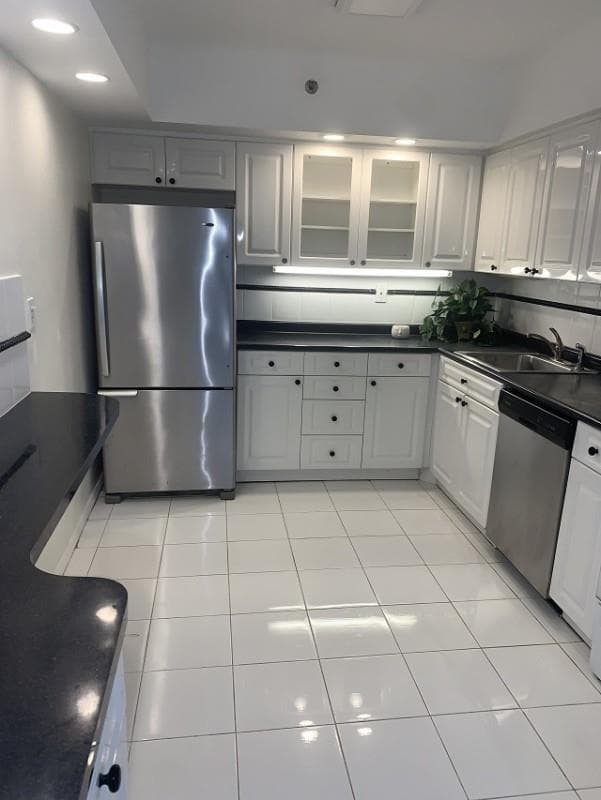 3600 Mystic Pointe Drive 314 photo 12