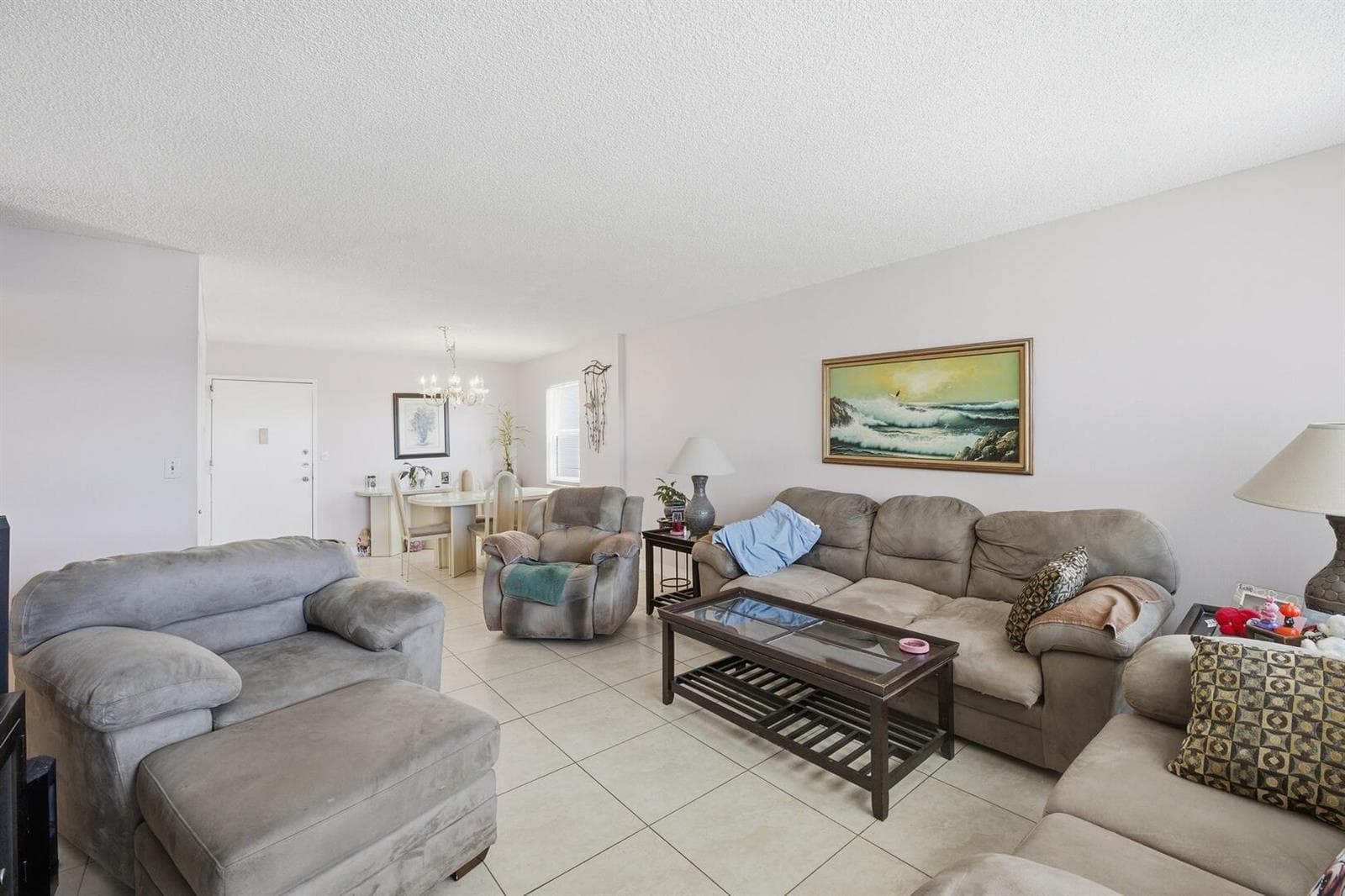 401 Golden Isles Drive 1009 photo 13
