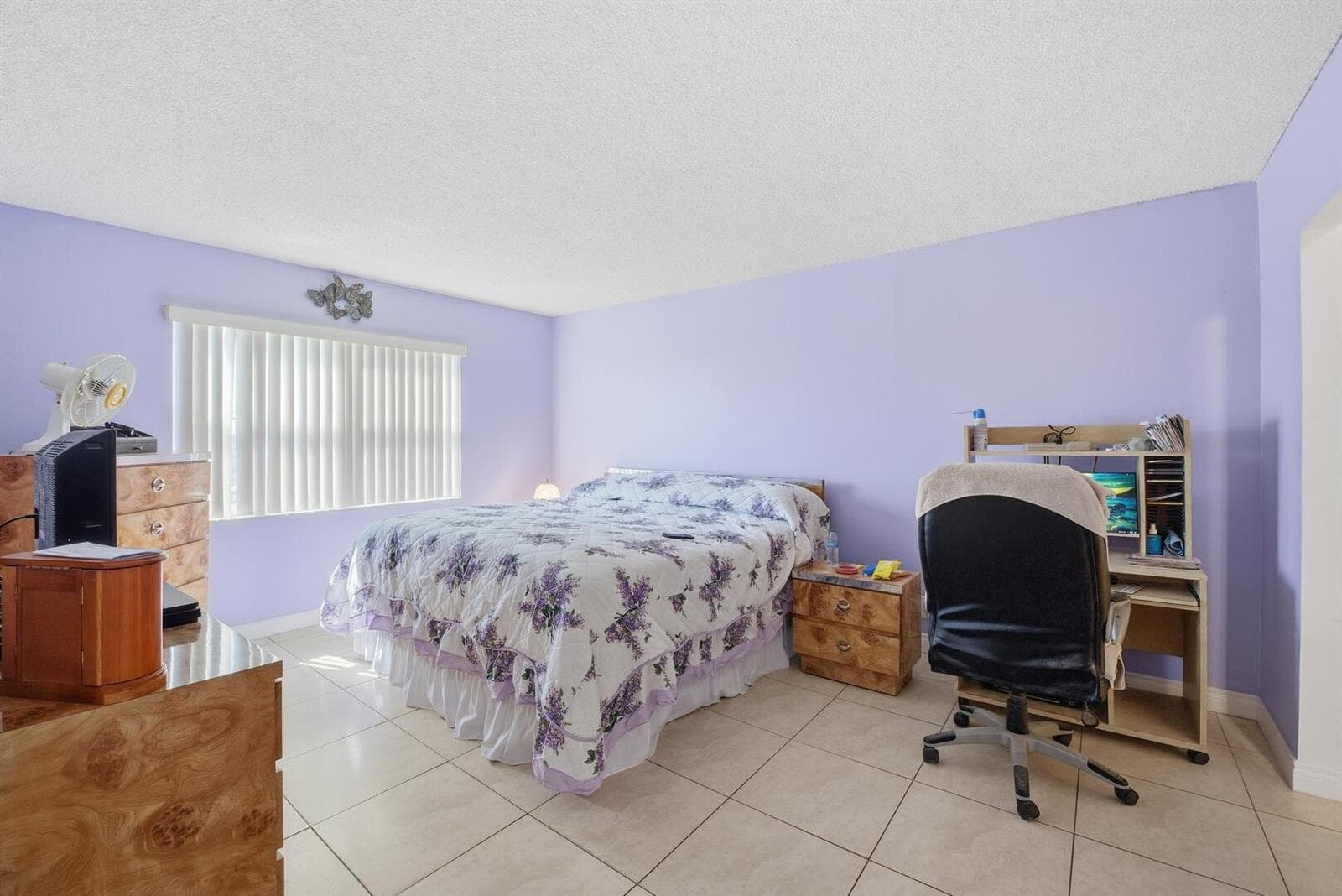 401 Golden Isles Drive 1009 photo 16