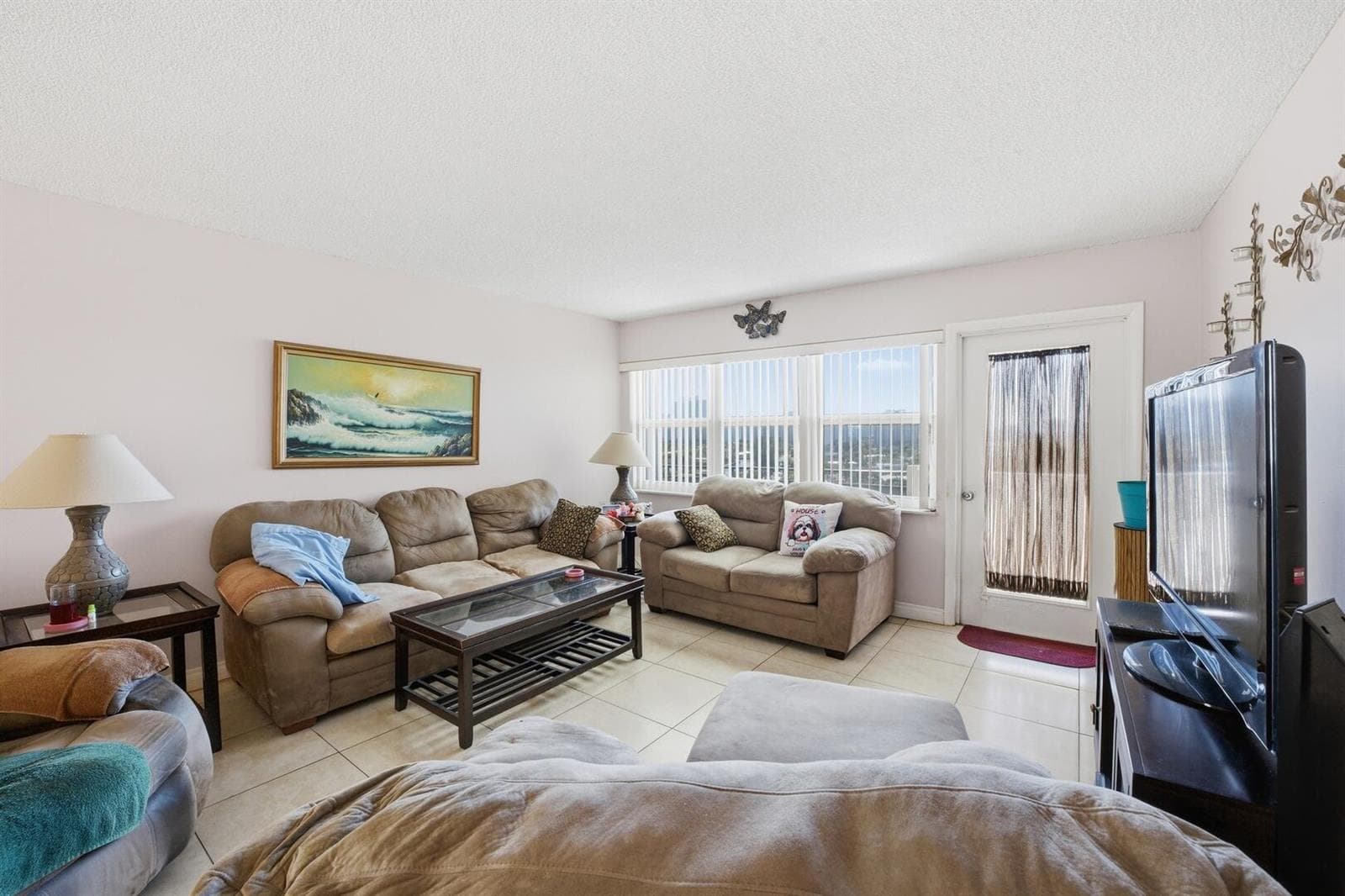 401 Golden Isles Drive 1009 photo 12