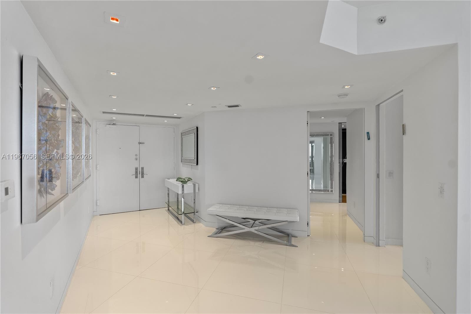4779 COLLINS AV 3701 photo 3