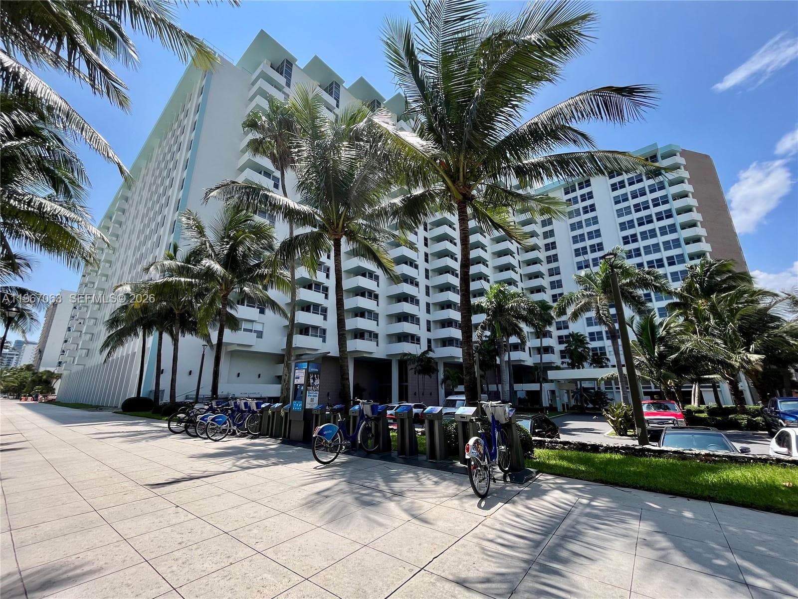 2899 Collins Ave 740 photo 23