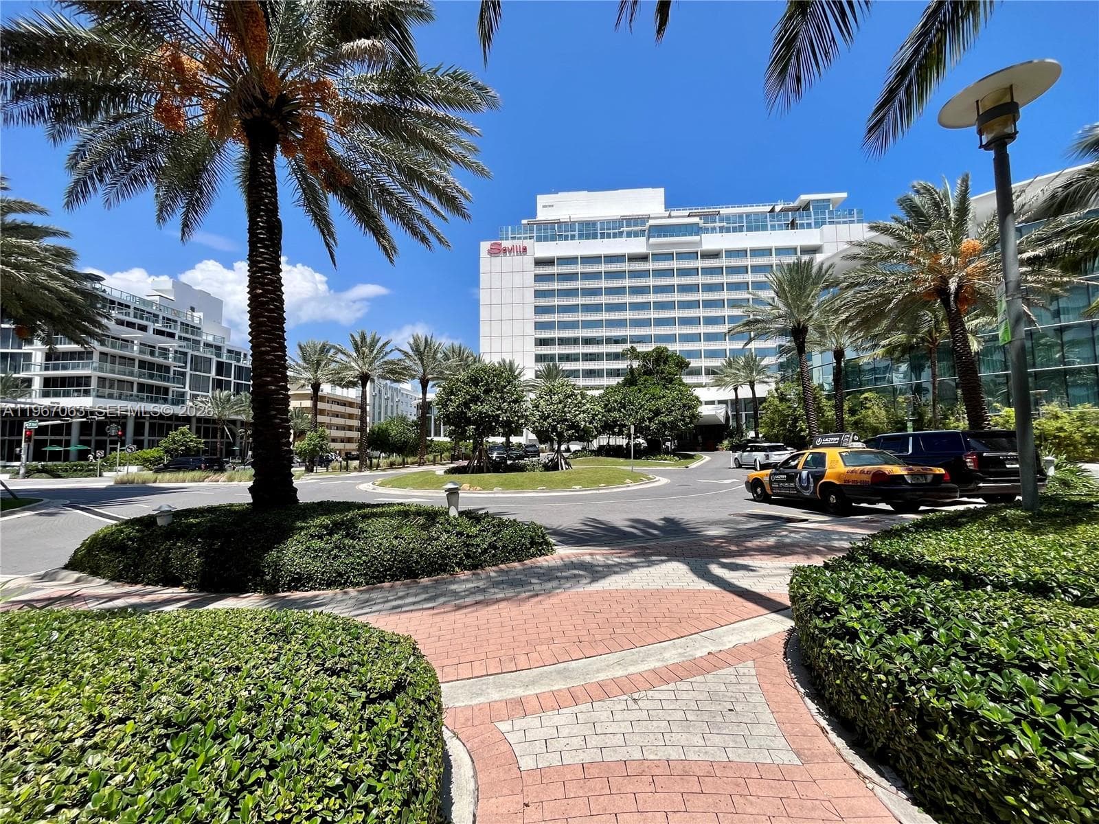 2899 Collins Ave 740 photo 17