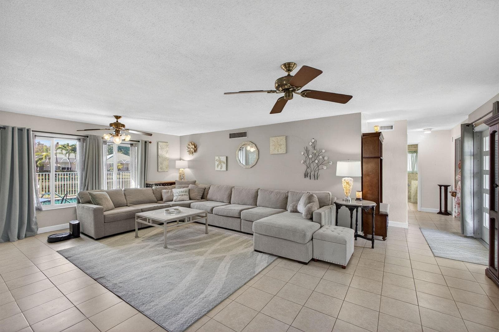 3646 Cypress Street photo 22