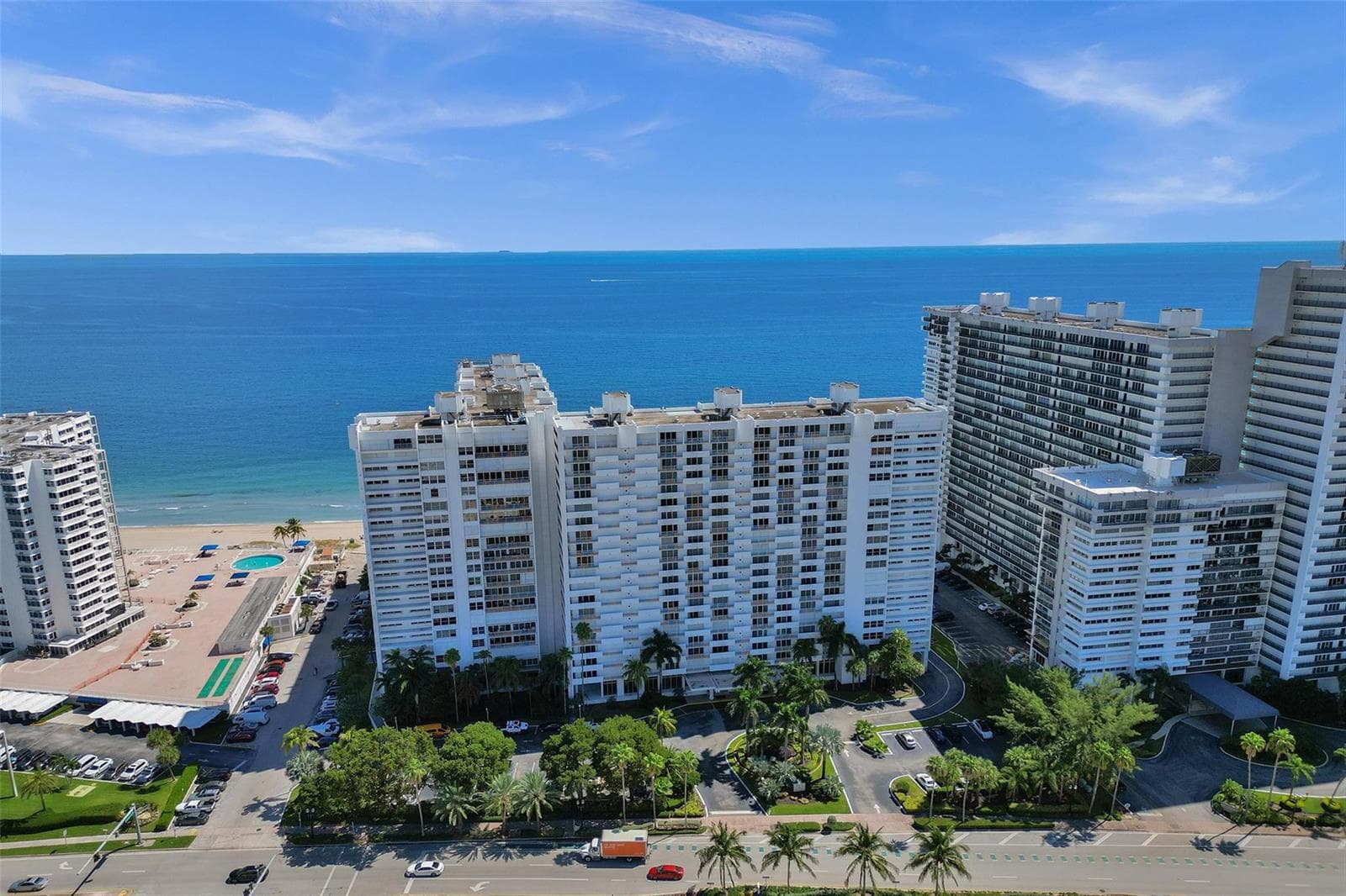 4300 N Ocean Boulevard 10m photo 4
