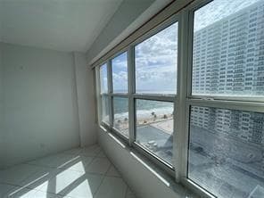 4010 Galt Ocean Drive 1411 photo 14