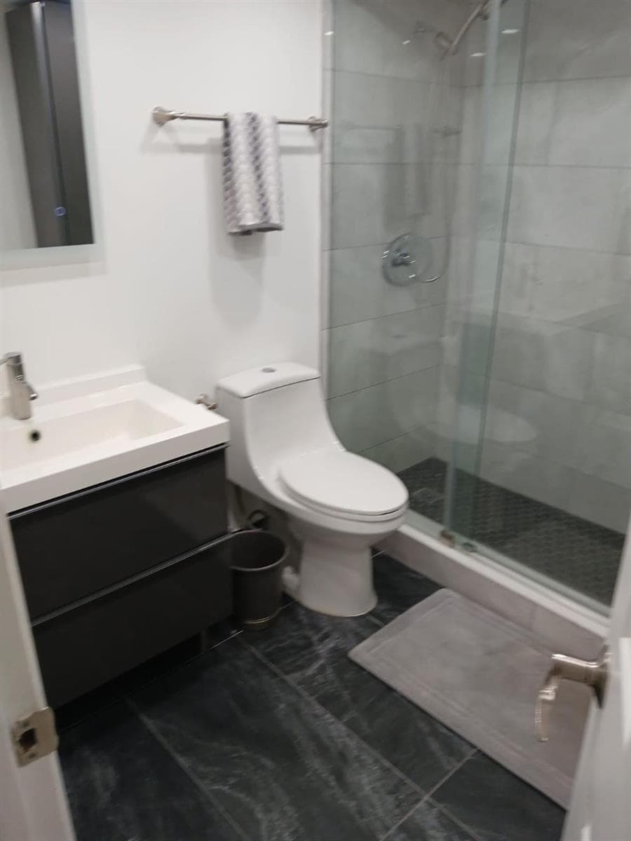 1893 S Ocean Drive 605 photo 12