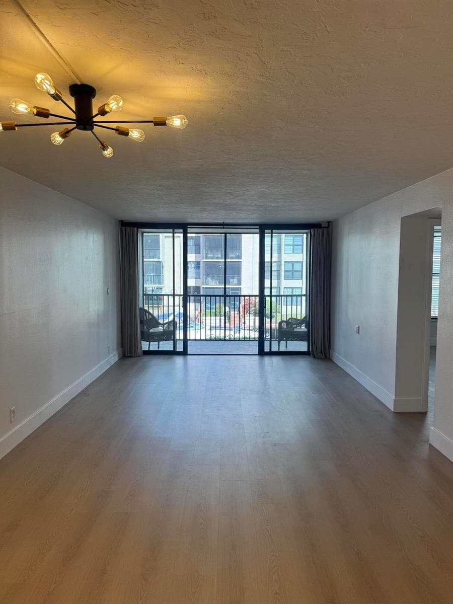 12 Royal Palm Way 2050 photo 7