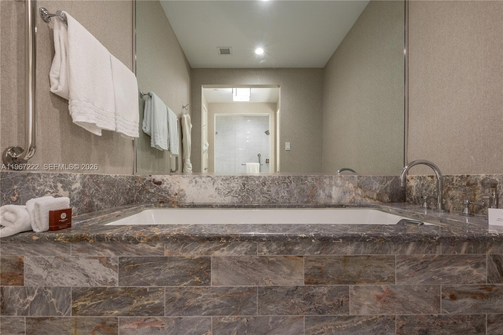 551 N Fort Lauderdale Beach Blvd H1715 photo 11