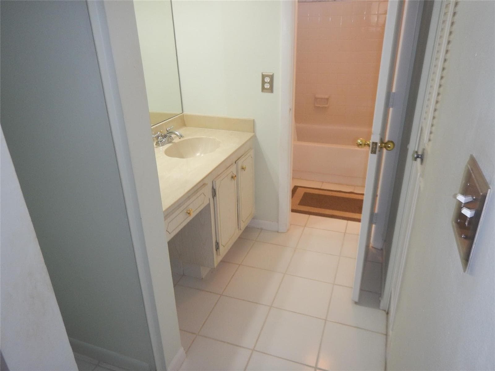 6050 NW 64th Avenue 308 photo 7