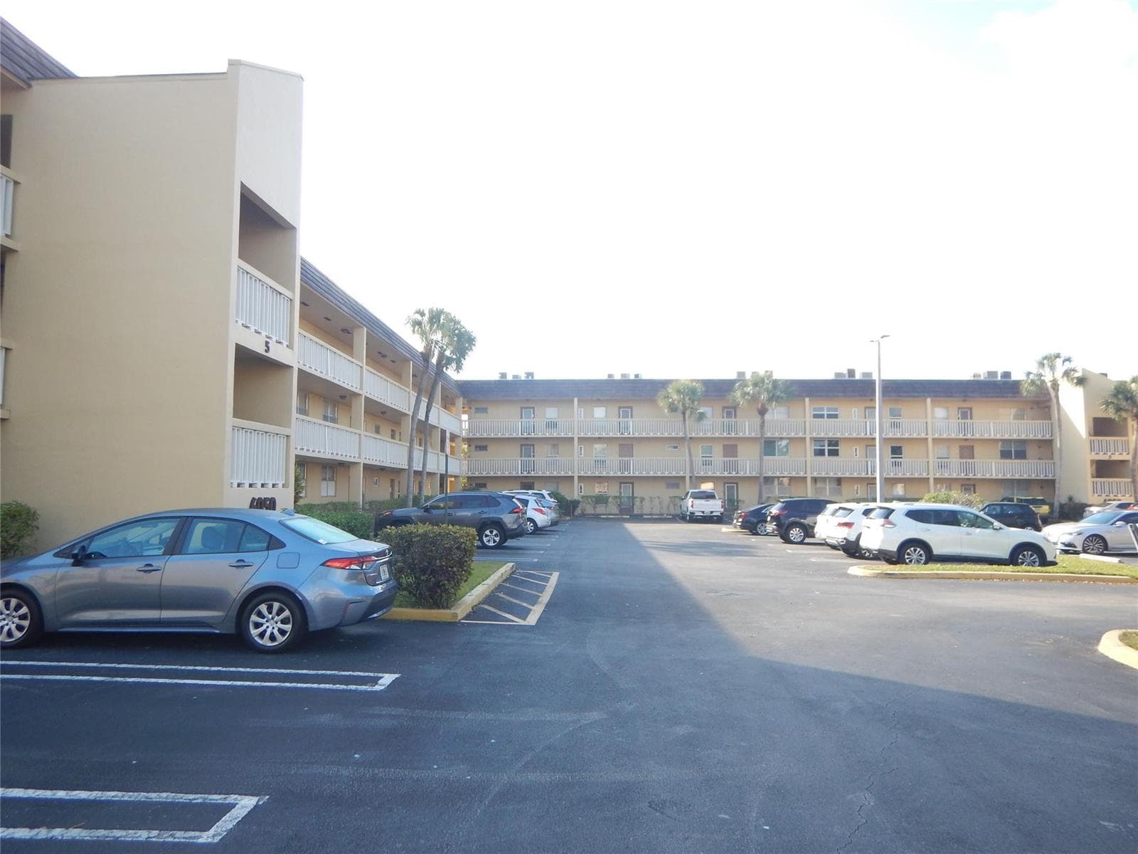 6050 NW 64th Avenue 308 photo 1