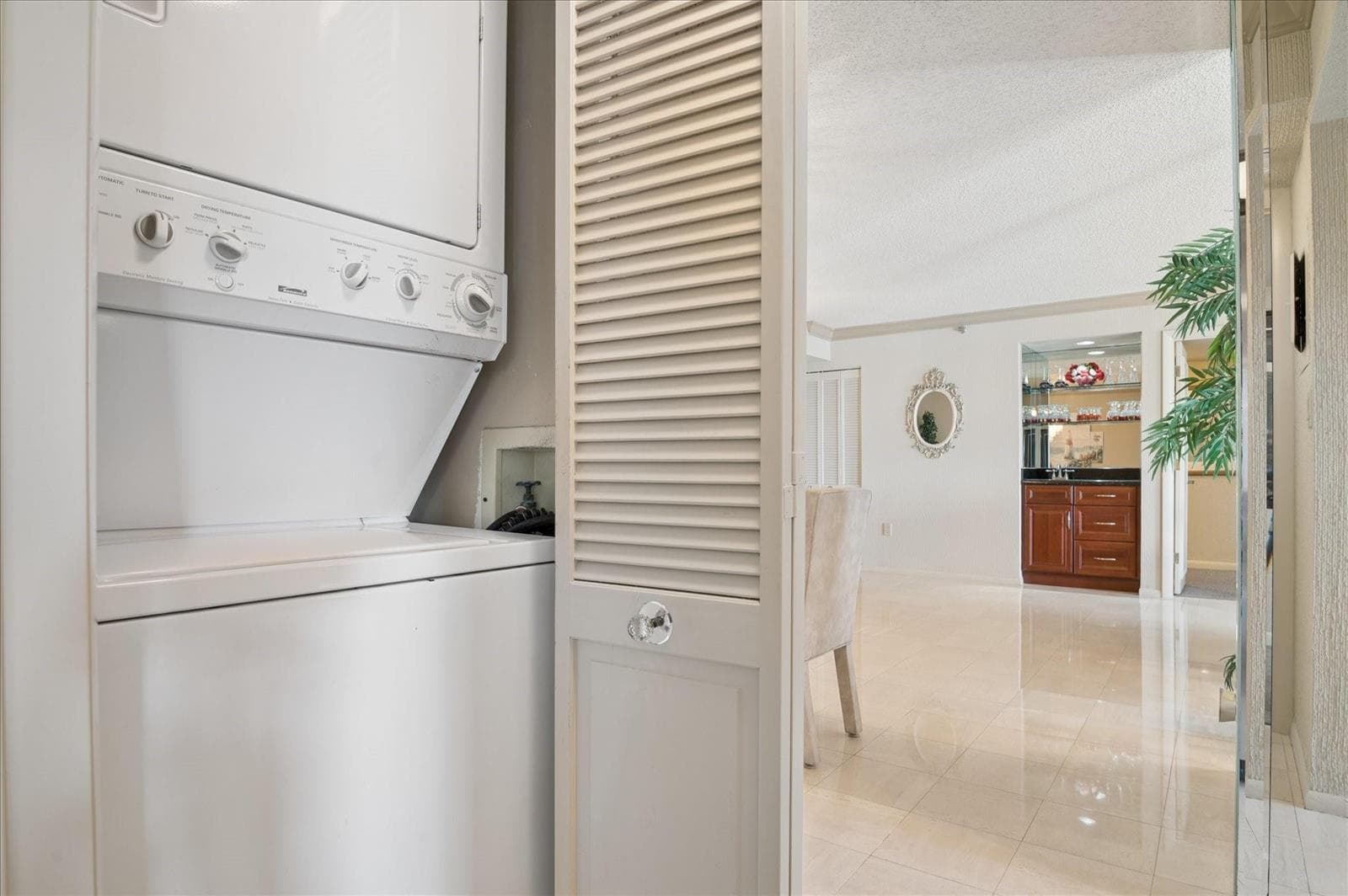 1201 S Ocean 704s photo 18