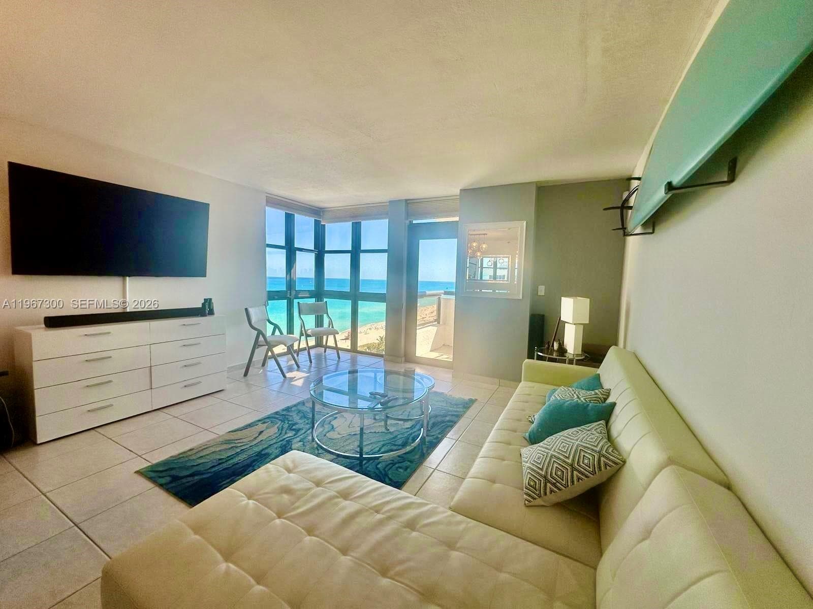 2555 Collins Ave 1914 photo 6