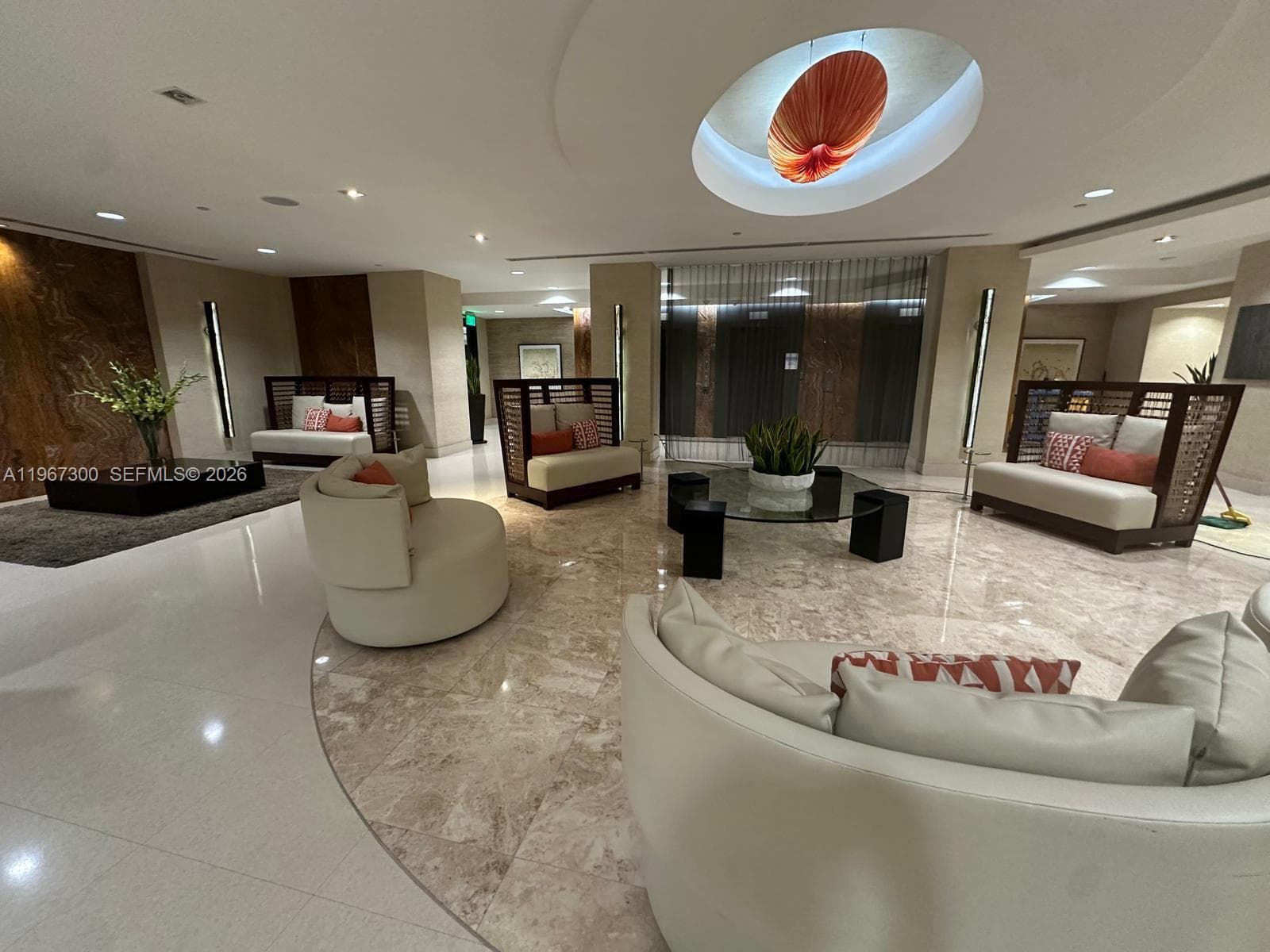 2555 Collins Ave 1914 photo 12