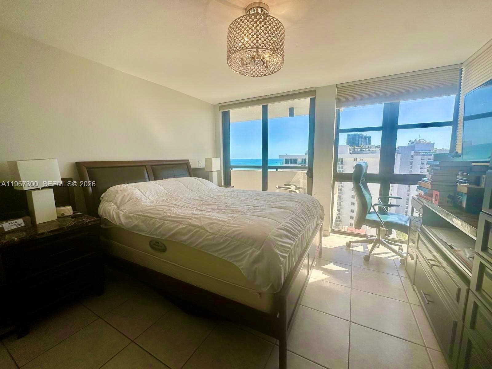 2555 Collins Ave 1914 photo 8