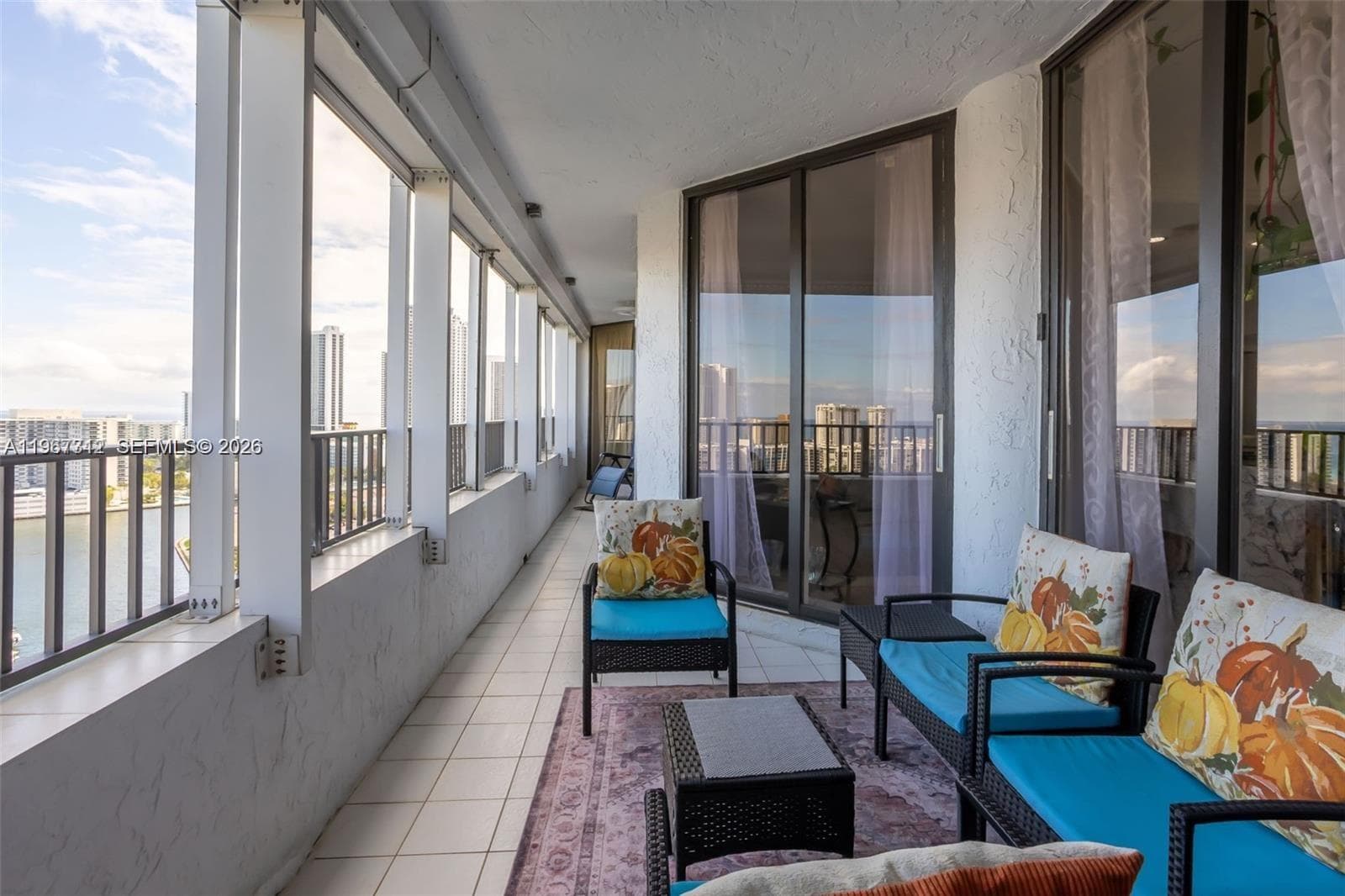 300 Three Islands Blvd PH3A photo 5