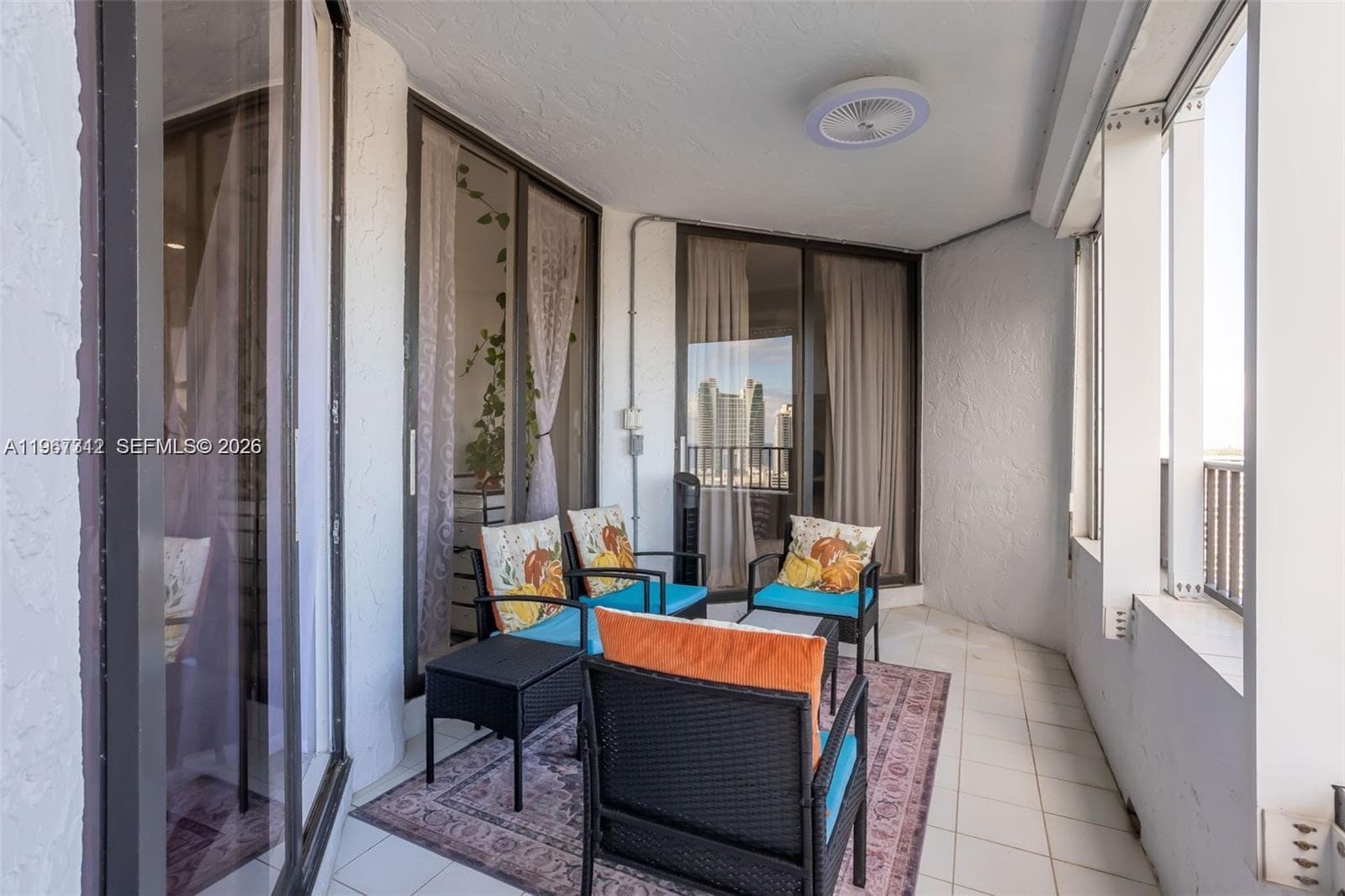 300 Three Islands Blvd PH3A photo 4