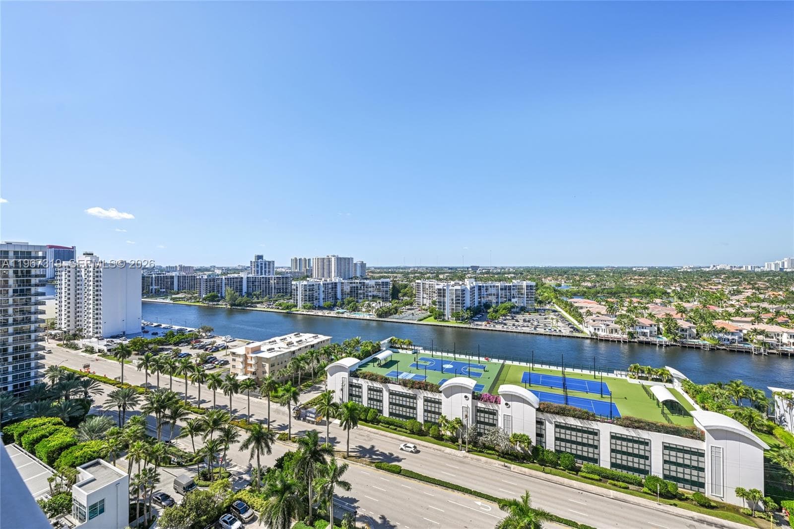 2501 S Ocean Dr PH30 photo 3