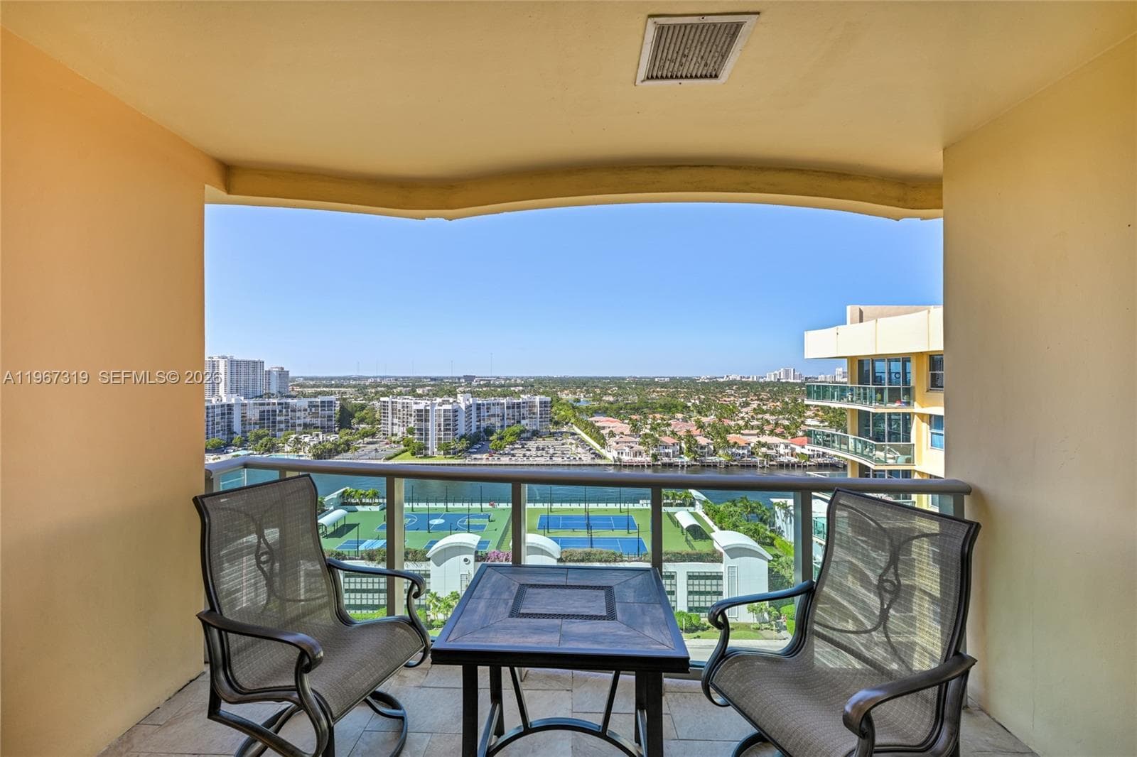 2501 S Ocean Dr PH30 photo 1