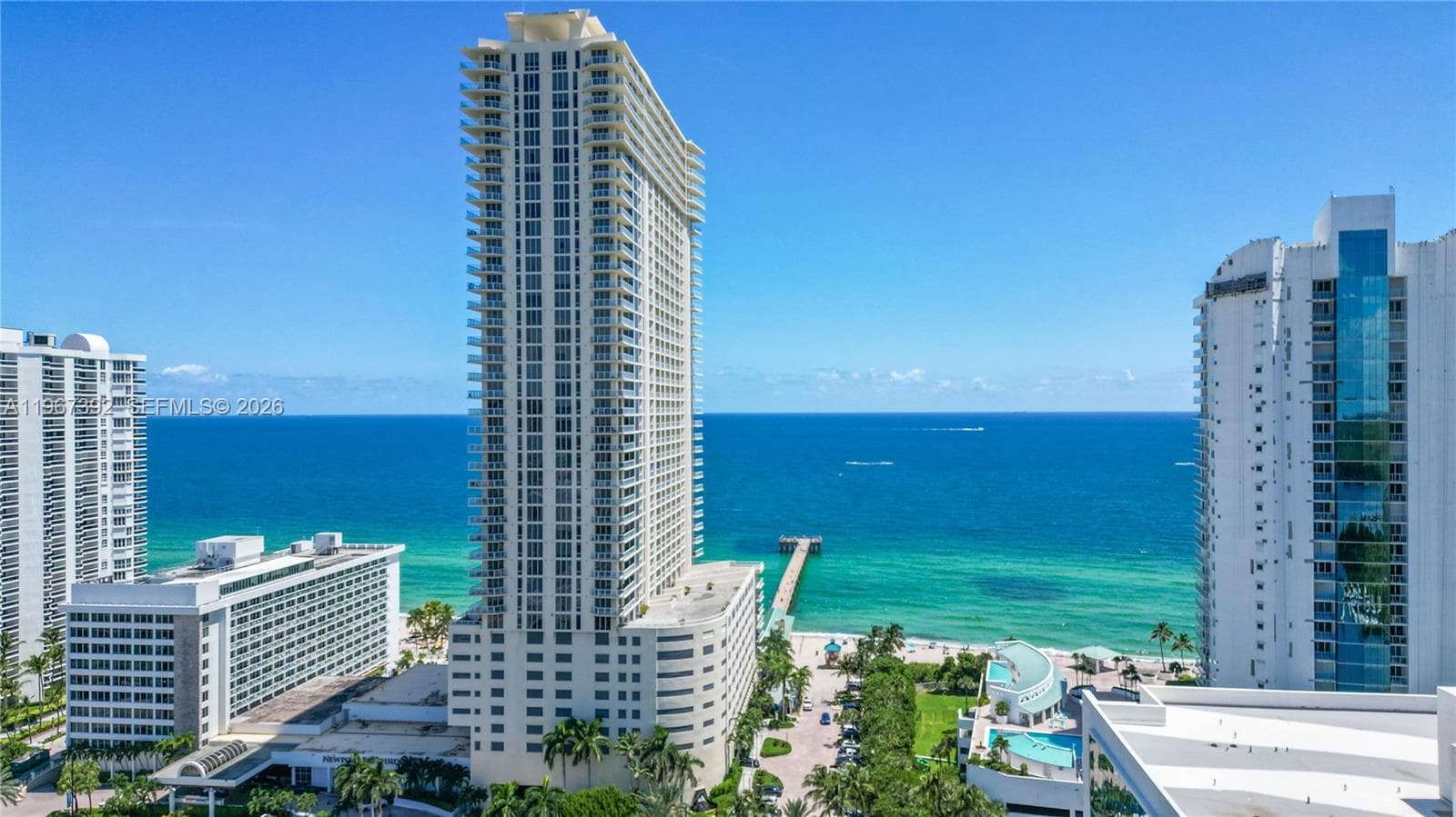 16699 Collins Ave 2709 photo 2