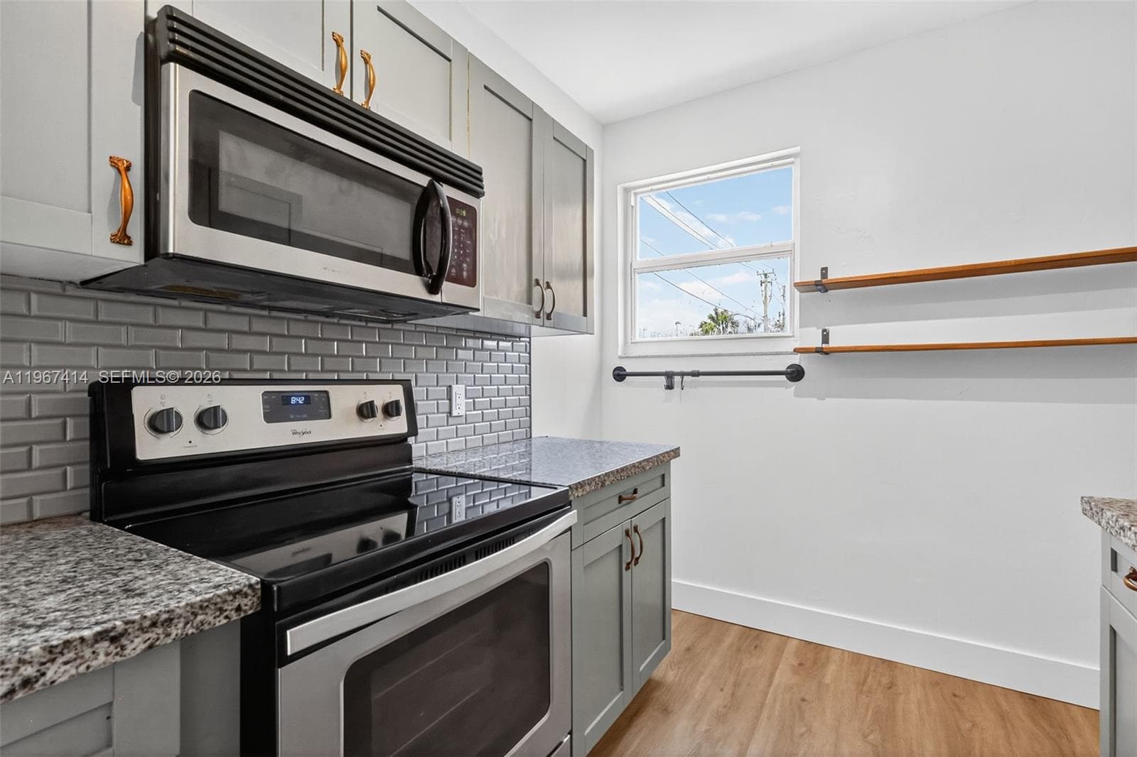 7207 Bay Drive #25 photo 10
