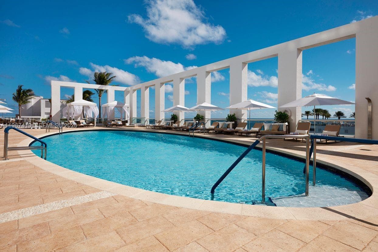551 N Fort Lauderdale Beach Blvd H1212 photo 18
