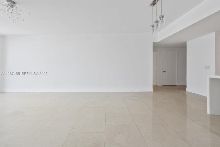17301 Biscayne Blvd 305 photo 16