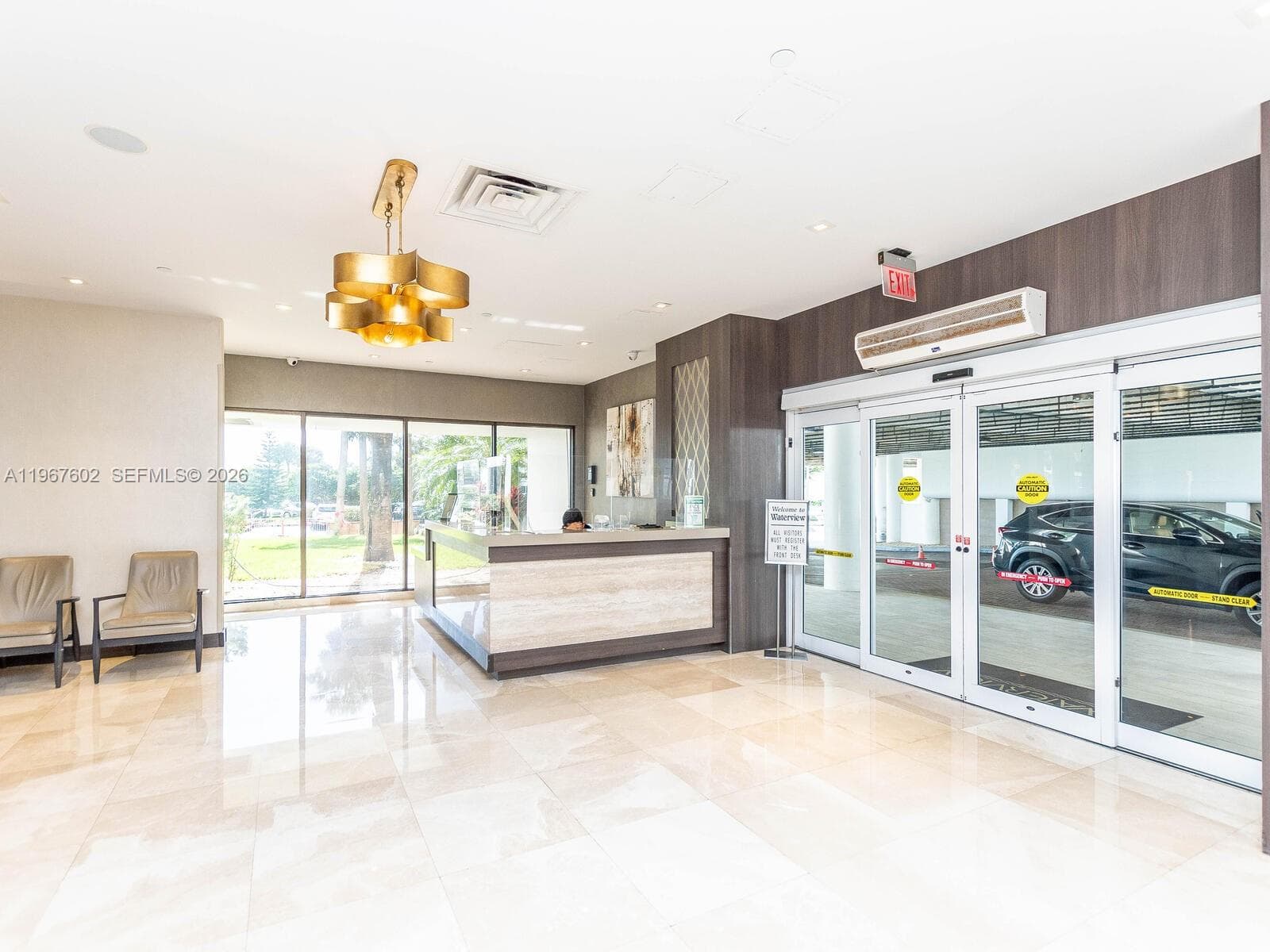 20505 Country Club Dr 634 photo 5