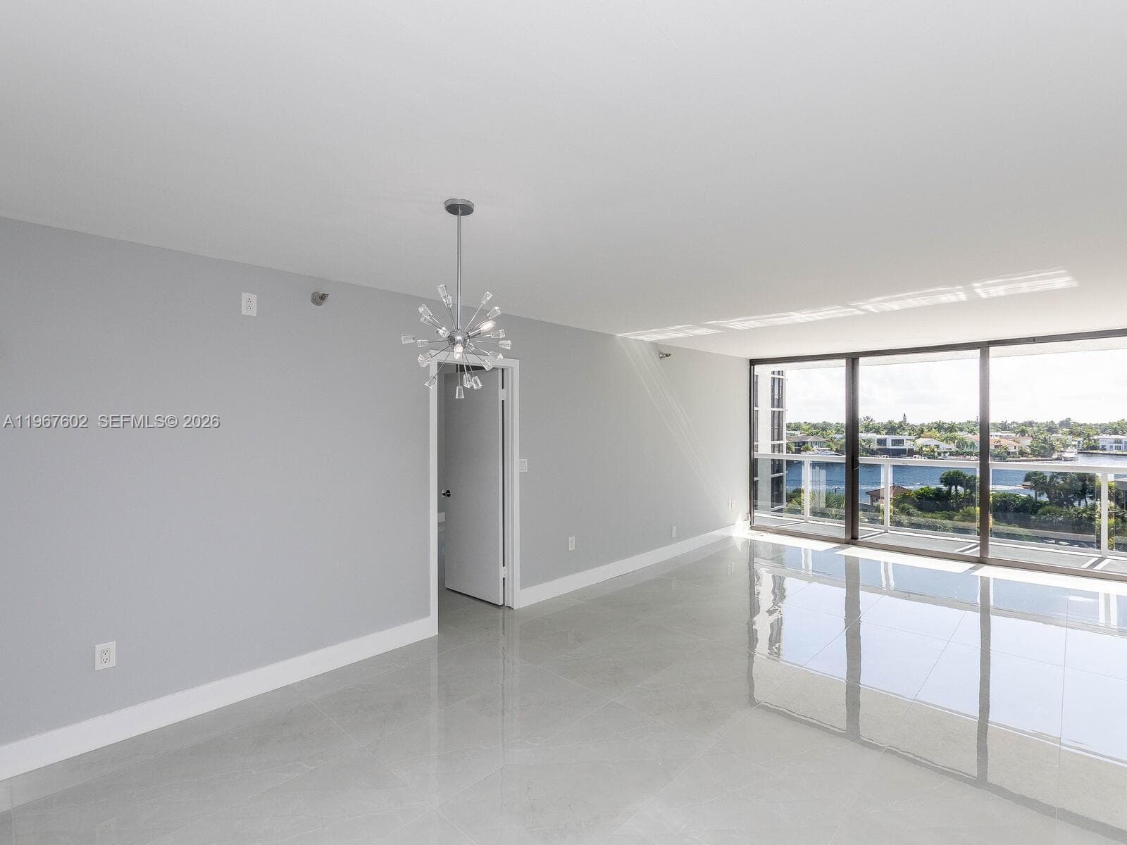 20505 Country Club Dr 634 photo 10
