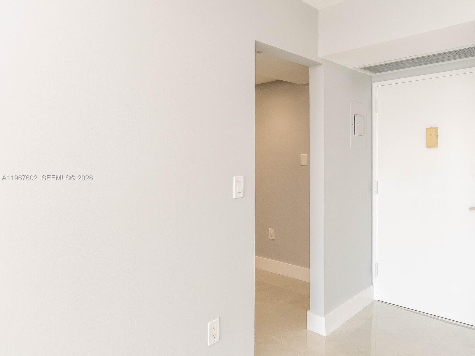 20505 Country Club Dr 634 photo 8