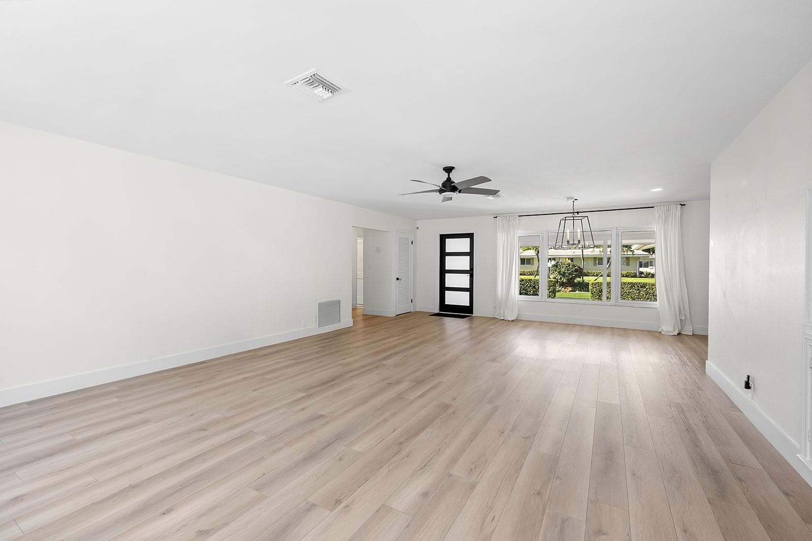1370 E Terra Mar Drive photo 11
