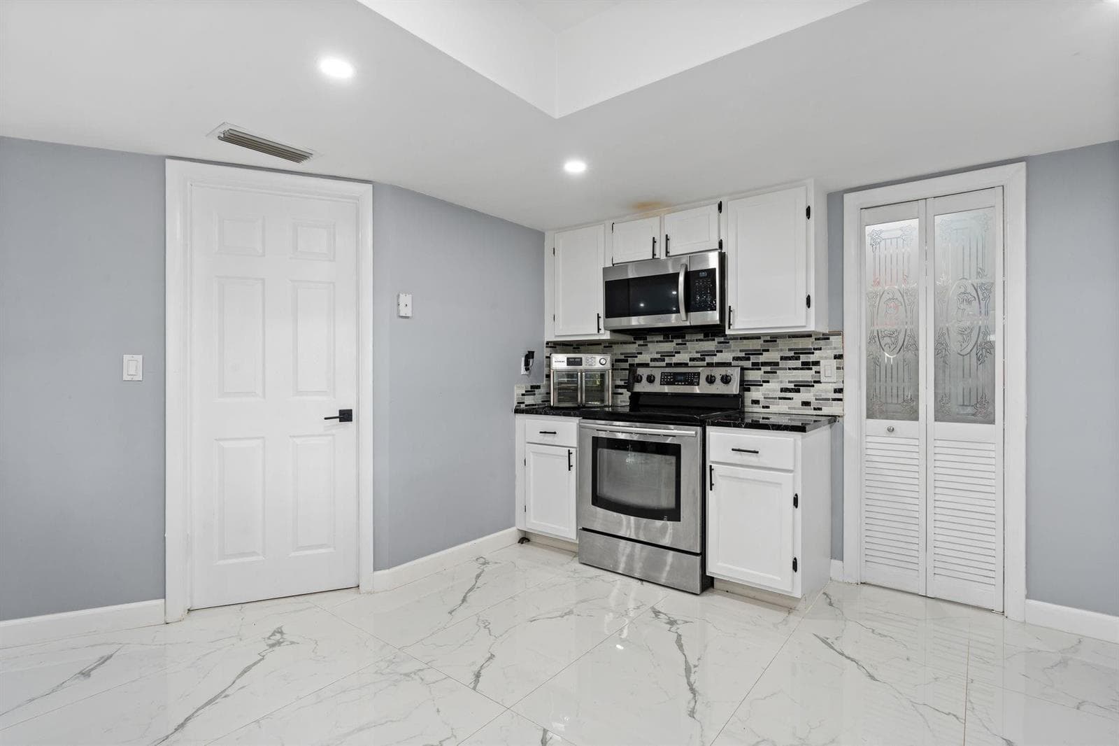 7328 Saint Andrews Road photo 11