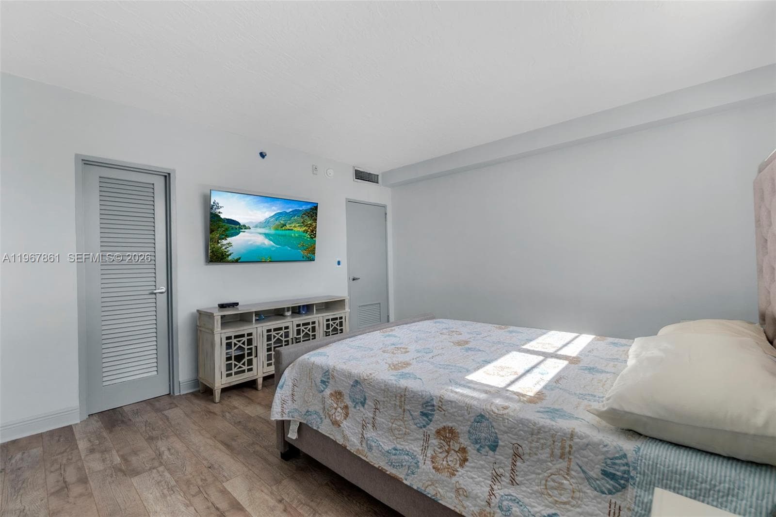 3000 S Ocean Dr 1122 photo 10