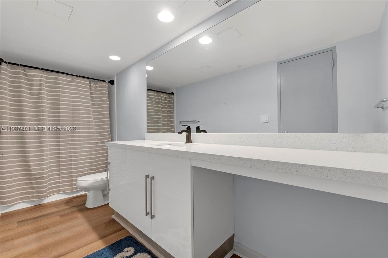 3000 S Ocean Dr 1122 photo 15